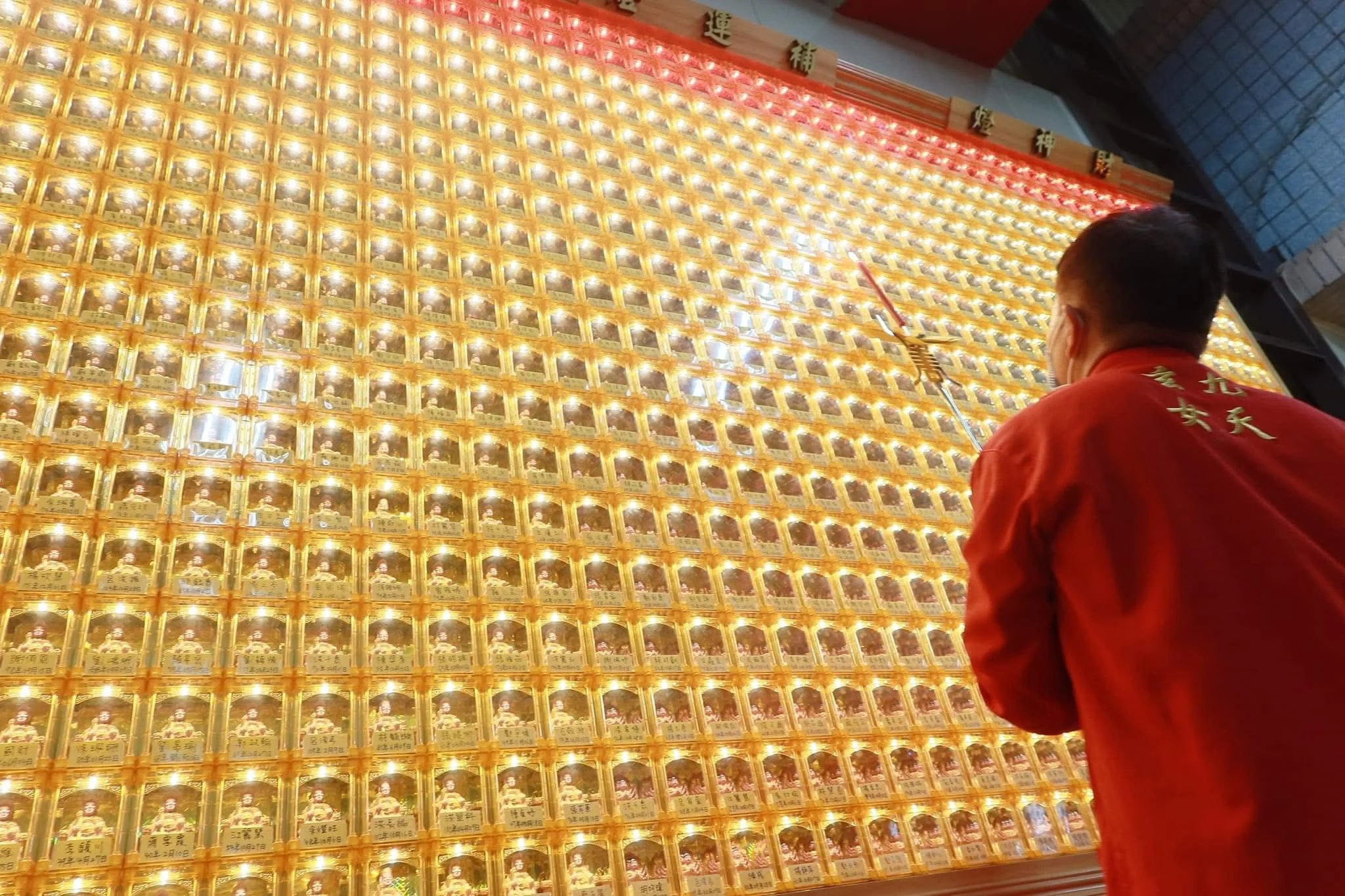 598427630 33644304198494000 8917602799531939929 N