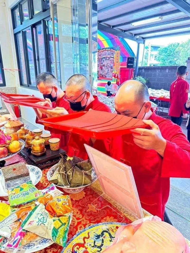 674224549 26494452186885256 8260740232535347557 N