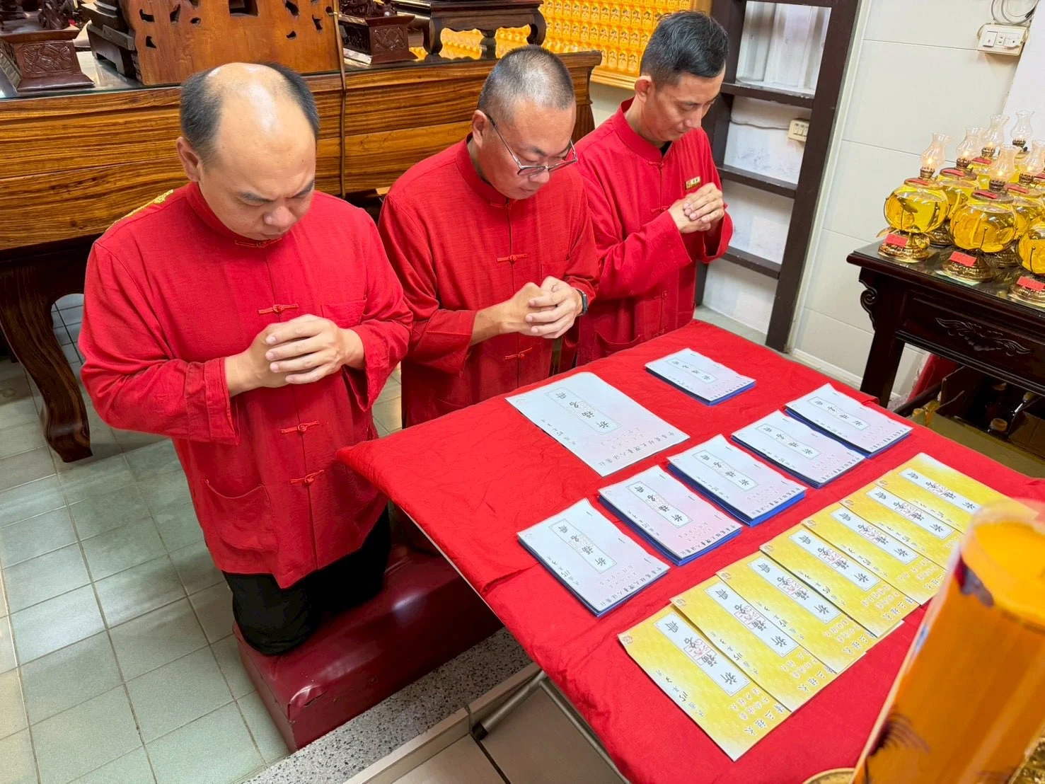 668212423 35742825271975205 3749423677574528888 N